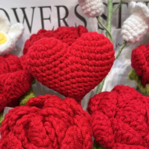Crochet Fait Main Laine Fil Rose Cœur Bouquet Fleurs Artificielles Cadeau Saint-Valentin Maison Mariage Fête Décoration