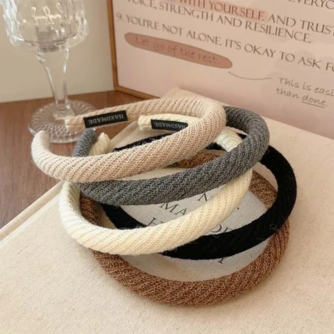 Women Korean Knitted Yarn Hairband High Top Slim Handmade Crochet Solid Color Autumn Winter Headband Hair Accessories