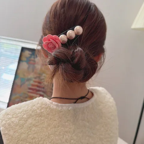 Elegant Fabric Floral Artificial Pearl Hair Comb Handmade Bow Hair Insert For Women Vintage Wedding Banquet Hair Accessory