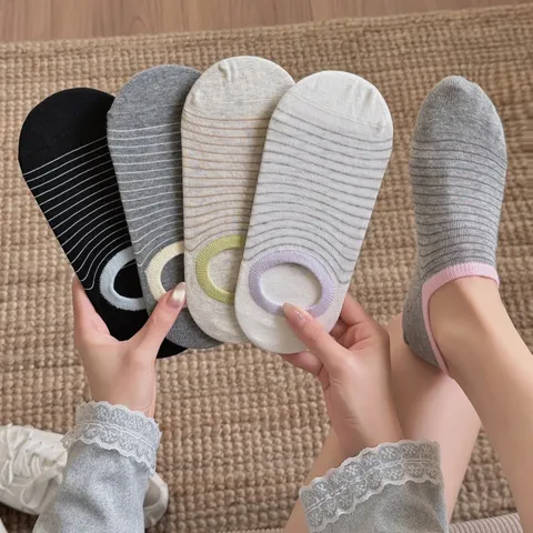 Dames Zomer Dunne Gestreepte Onzichtbare Bootsokken Dopamine Kleur Antislip Laag Uitgesneden Polyester Ademend Enkelsokken