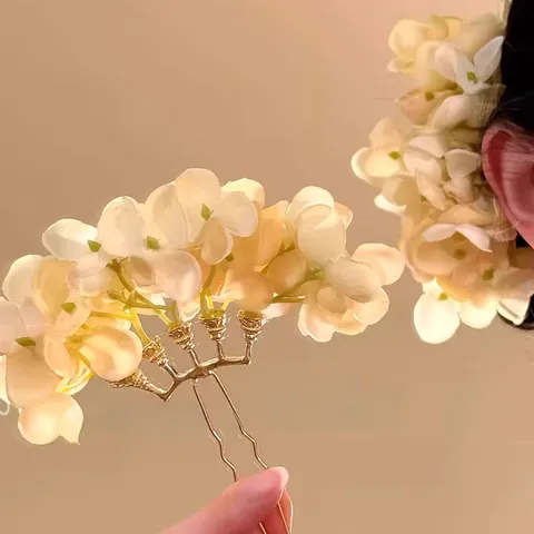 New Chinese Style Floral Hair Stick Elegant Pink Petal Hairpin For Cheongsam Ancient Antique Aesthetic Women Hair Accessory