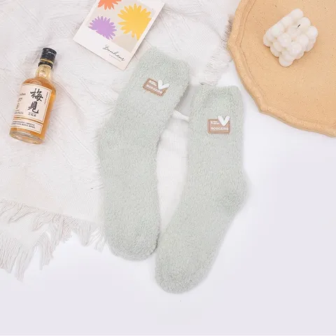 Women's Winter Thickened Coral Fleece Socks Solid Color Striped Warm Sleeping Socks Soft Mid-Calf Floor Socks For Winter Home Wear