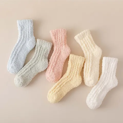 Winter Verdickte Korallenfleece Socken Warme Plüsch Boden Socken Minimalistisch Einfarbig Heim Schlafen Kurze Socken Für Paare