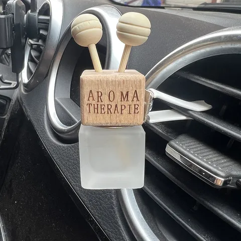 Frosted Glass Car Perfume Bottle Empty Automotive Air Vent Aromatherapy Diffuser Bottle With Wooden Lid And Vent Clip