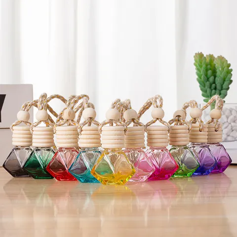 Bottiglia di Profumo per Auto in Vetro Rombo Colorato Specchietto Retrovisore Ornamento Sospeso Diffusore Olio Essenziale