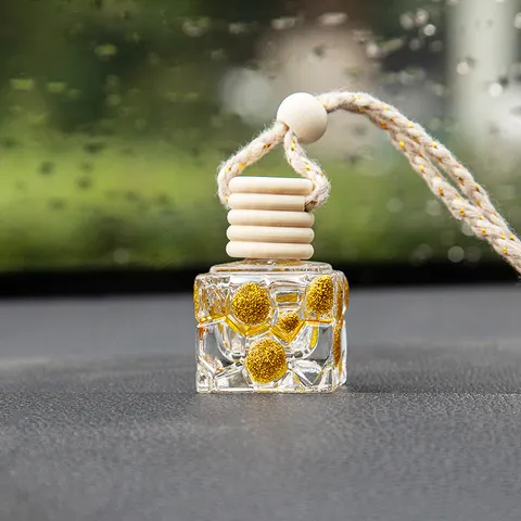 Glas Auto Parfum Flasche Leere Ätherische Öl Aromatherapie Diffusor Hängende Flasche Mit Gold Glitzer Für Fahrzeug Kleiderschrank