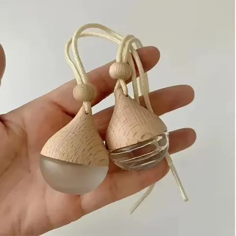 Flacon Diffuseur de Voiture en Verre Forme Goutte Flacon Suspendu Huile Essentielle Avec Bouchon en Bois et Cordon
