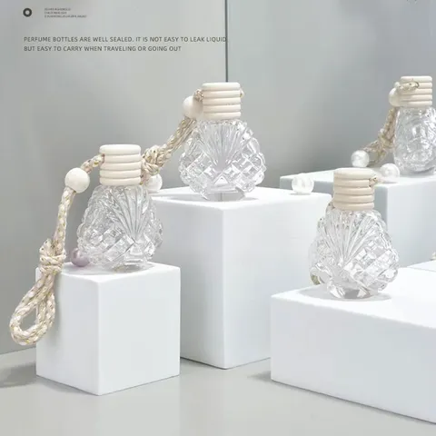 Botella de Aromaterapia para Coche de Vidrio Forma de Concha Difusor de Perfume Con Tapa de Madera y Cuerda Colgante Adorno Colgante de Espejo de Coche