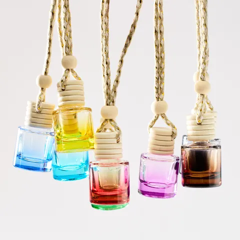 Car Perfume Glass Bottle Colorful Pendant Essential Oil Diffuser Hanging Aromatherapy Bottle For Vehicle Interior Decor