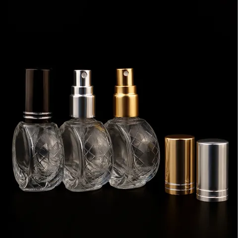 Flat Round Transparent Glass Spray Bottle Perfume Cosmetic Sub Bottling Essential Oil Refillable Atomizer Container
