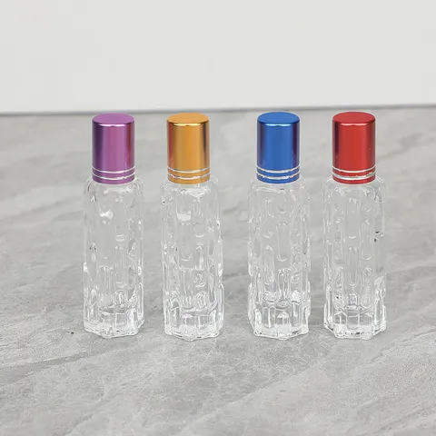 Flacone a Rullo in Vetro Portatile per Olio Essenziale Fiala Campione di Profumo Ricaricabile Con Tappo Colorato e Sfera