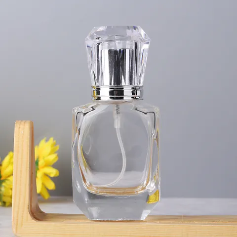 Flacon de Verre Transparent Rechargeable pour Parfum avec Bouchon Taillé en Cristal pour Voyage