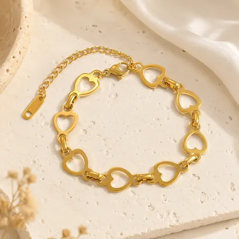 Bracelet à Maillons en Forme de Cœur en Acier Inoxydable Minimaliste pour Femmes Plaqué Or 18K Bijoux de Mode Imperméables Chaîne à Main Réglable