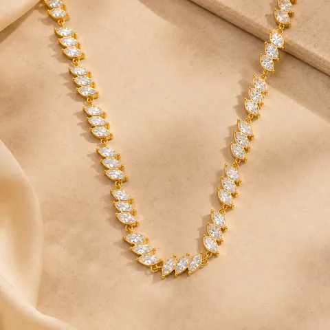 Elegante Pulsera Collar de Acero Inoxidable con Strass de Corte Marquesa para Mujer Chapado en Oro Plata Impermeable Hipoalergénico Joyería de Alta Gama Regalo