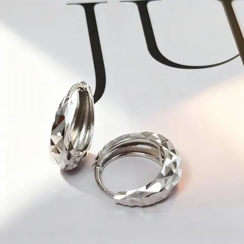 Pendientes de Aro de Plata de Ley 925 Maciza con Corte de Diamante Aros Huggie de Moda Joyería Versátil Regalo Mujer