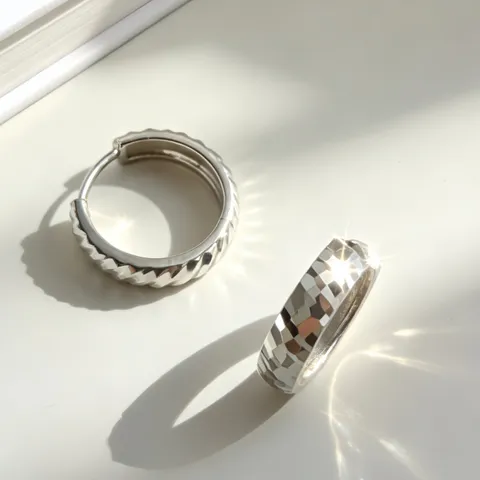 Pendientes de Aro de Plata de Ley S925 para Mujer Tallado de Flores Láser Geométrico Pendientes Minimalistas Joyería Regalo