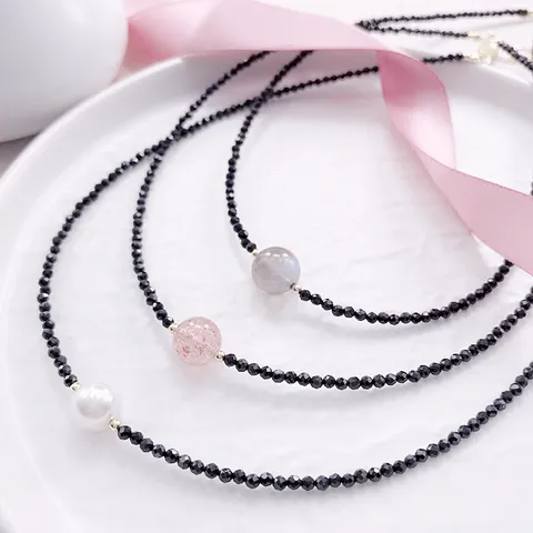 Gargantilla Choker de Plata de Ley 925 con Espinela Negra Abalorios Baño de Oro 14K Cuarzo Fresa Piedra de Luna Perla Artificial
