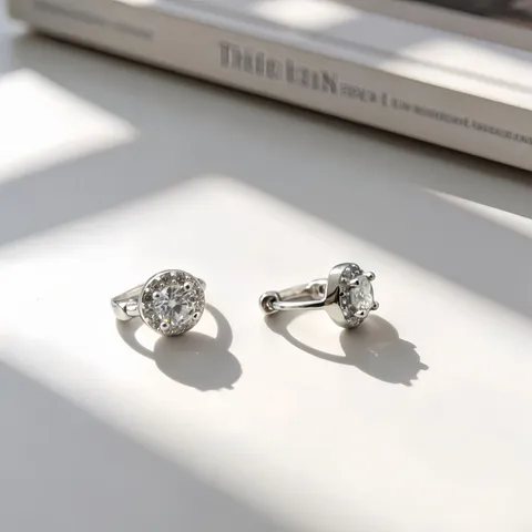 Pendientes de Botón de Plata de Ley 925 con Diamantes de Imitación Redondos Mini Ear Cuff para Mujer Joyas de Círculo Simples