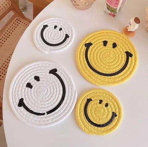 Ins Style Cute Cartoon Smiling Face Woven Cotton Rope Coaster Heat Insulation Table Mat Minimalist Kitchen Dining Decor
