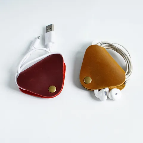 Enrouleur de Câble en Cuir de Vachette Véritable Vintage Bouton-Pression Organisateur de Câble USB Écouteurs