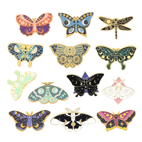 Pin de Esmalte de Mariposa Polilla Mística Insignia de Insecto Luminoso de Aleación Broche de Luna Cielo Estrellado Decoración