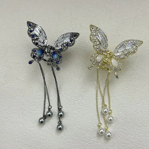 New Chinese Style Metal Butterfly Hair Claw with Tassel Rhinestone Artificial Pearl Shark Clip Hair Accessories for Women