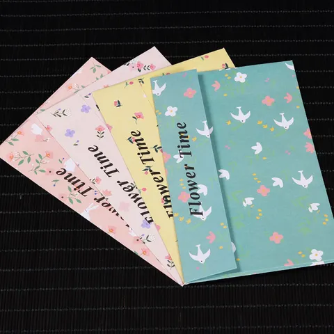 Juego de Papelería Floral Fresco Romántico Patrones de Flores Pequeñas Pájaros Conejos Papel de Carta y Kit de Sobres a Juego para Regalo Oficina Escuela