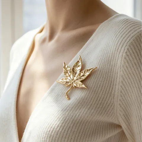 Minimalistisch Edelstahl Hohl Unregelmäßig Herz Blatt Brosche Vergoldet Modeschmuck Anstecknadel Für Damen Herren