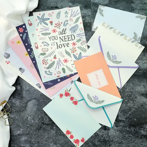 Juego Minimalista Fresco Creativo de Papel de Cartas y Sobres Papel Papelería Diseño Floral Animal para Notas Diarias
