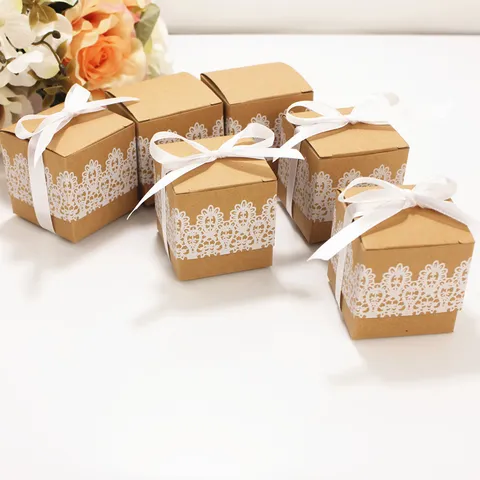 European Style Square Kraft Paper Gift Box With White Lace Print And Ribbon Bow For Wedding Candy And Party Favor Packaging