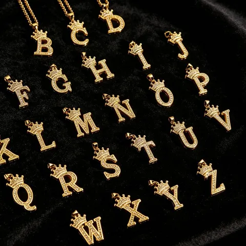 Vintage Krone Initialen Buchstabe Anhänger Halskette Kupfer Zirkon Mode Schmuck