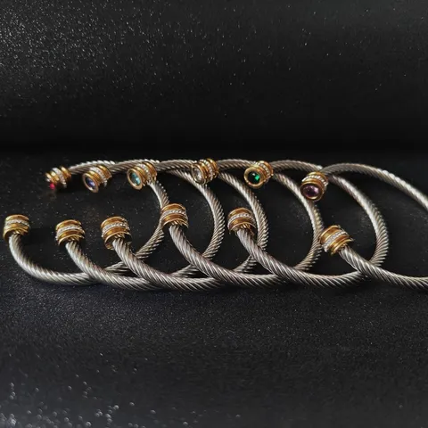 Edelstahl Gedesrehtes Seil Offener Armreif Geburtsstein Strass Doppelkopf Design Modeschmuck Geschenk Für Damen