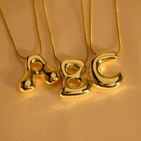 Mode Kupfer Blasen Buchstabe Anhänger Halskette Edelstahl Schlangenkette Vergoldet Initialen Schmuck Für Damen