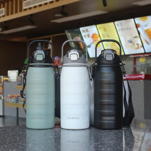 Casno 316 Edelstahl Sport Isolierwasserflasche Mit Strohhalm Und Riemen Große Kapazität Tragbare Thermoskanne Für Outdoor Reisen Fitness Büro