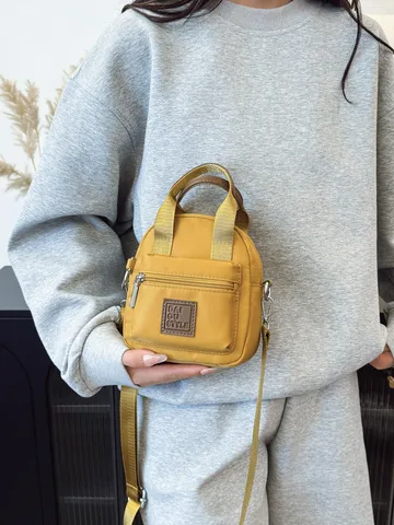 Damen Nylon Umhängetasche Handy Tasche Sommer Vertikale Kleine Handtasche Mit Verstellbarem Riemen Buchstaben Design Lässige Urban Handtasche