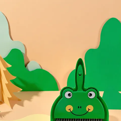 Cute Cartoon Animal Desktop Broom Dustpan Combo Mini Table Cleaning Brush Kit For Home Office School Student PP Material