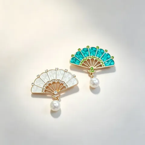 Elegant Chinese Style Fan Brooch Vintage Alloy Enamel Fan Shape Pin With Artificial Pearl Rhinestone Cheongsam Accessory Women Jewelry