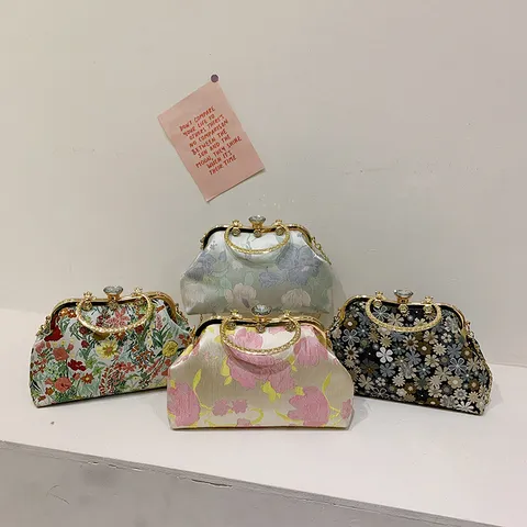 Vintage Jacquard Floral Embroidery Shell Bag Metallic Handle Rhinestone Kiss Lock Closure Evening Party Crossbody Bag