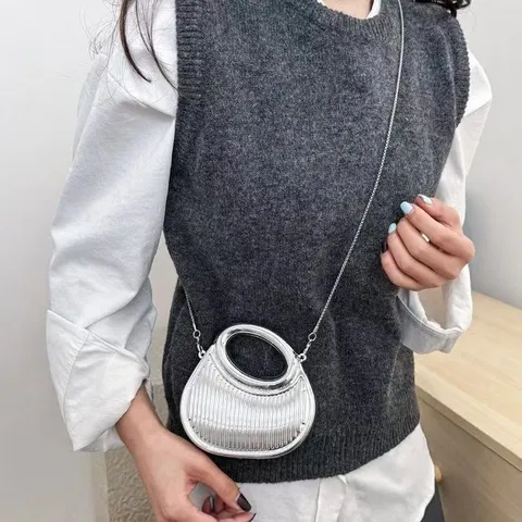 Acrylic Evening Handbag For Women New Fashion Crescent Shape Embossed Striped Texture Clutch With Metal Chain Shoulder Bag