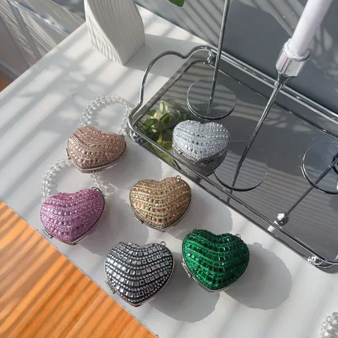 Luxury Heart Shaped Rhinestone Mini Evening Bag Fashionable Acrylic Beaded Lipstick Bag Elegant Party Banquet Purse With Chain