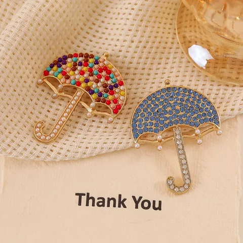 Vintage Alloy Rhinestone Umbrella Brooch For Women Artificial Pearl Retro Suit Lapel Pin Creative Fashion Jewelry Gift