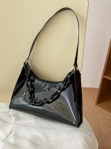 Women Minimalist Transparent PVC Underarm Bag Chunky Chain ins Jelly Bag Fashion Casual Simple Clear Shoulder Bag