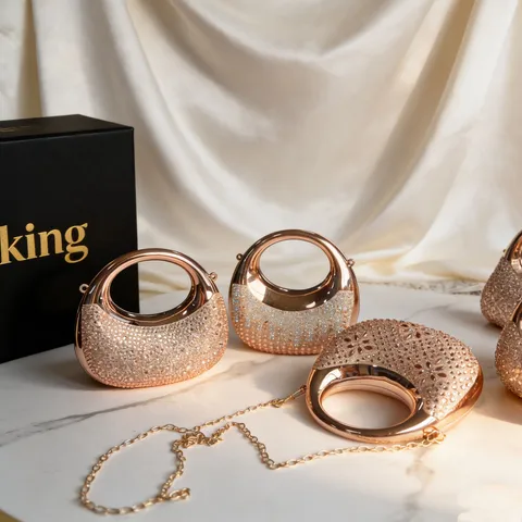 Luxury Acrylic Rhinestone Evening Bag For Women Niche Design Crescent Shoulder Bag With Metal Ring Handle Chain Strap For Wedding Banquet Dating