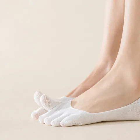 Women Five Toe Socks Summer Thin Low Cut Invisible Cotton Socks Breathable Anti Slip Split Toe Boat Hosiery