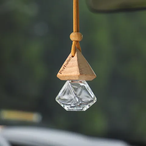 Ciondolo per Bottiglia di Profumo per Auto in Vetro Trasparente Taglio Diamante Diffusore di Olii Essenziali Ornamento Sospeso Decorazione Interni