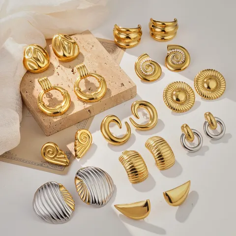Exaggerated Stainless Steel Conch Spiral Stud Earrings For Women Vintage Gold Silver Plated Geometric Hoop Earrings Jewelry Accessory Gift