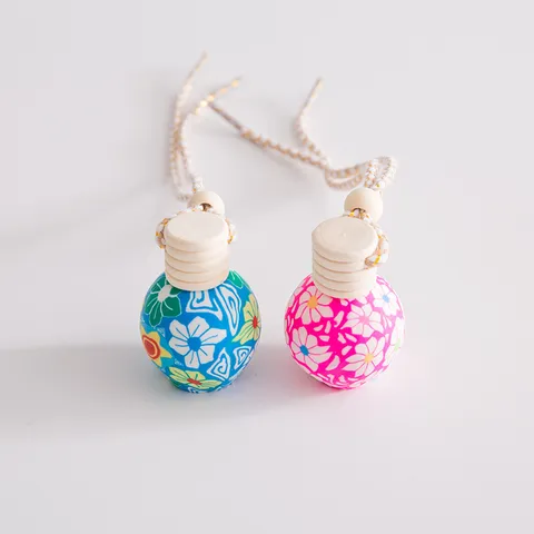 Weicher Ton Auto Parfüm Leere Flasche Hängende Aromatherapie Flasche Blumenmuster Ätherisches Öl Diffusor Flasche
