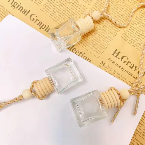 Auto Parfüm Flasche Hängend Glas Ätherisches Öl Diffusor Minimalistisch Quadratische Flasche Mit Holzkappe Und Seil Auto Innendekoration Anhänger