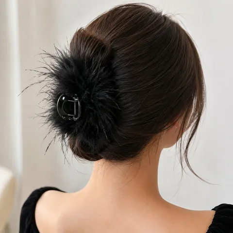 Elegant Ostrich Feather Plush Hair Claw Large Shark Clip Ins Style Fluffy Hairpin Ponytail Updo Headwear Casual Party Accessories For Women