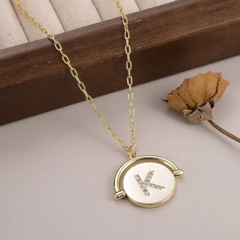 Vintage Métal Strass Lettre Initiale Pendentif Collier Plaqué Or Rotatif Disque Rond Papier Trombone Chaîne Collier Pour Femmes Bijoux De Luxe Cadeau